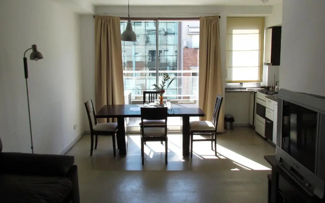Atenea Apartments & Suites