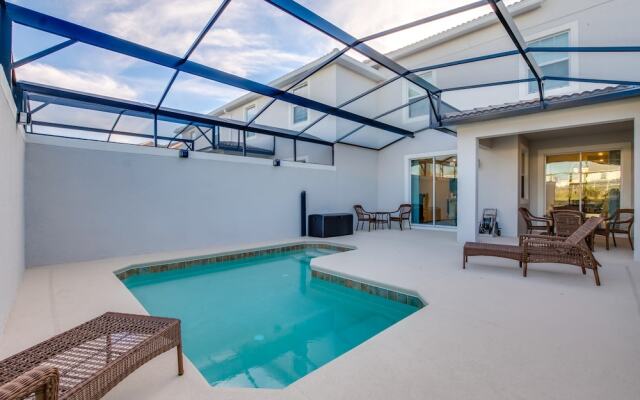 Lovely 4 Bed3 Bachampions Gatepool