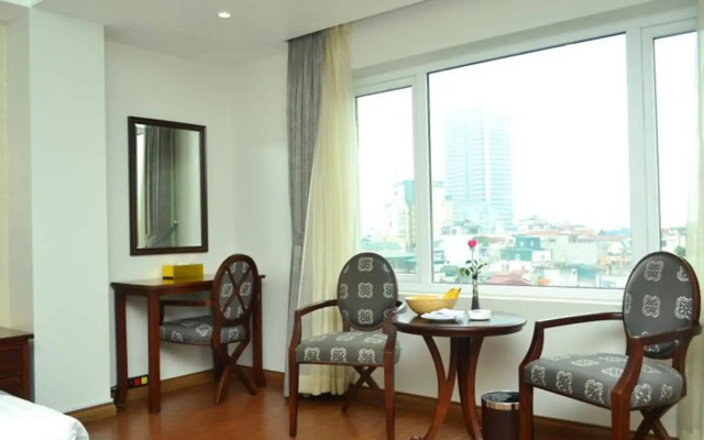 Rising Dragon Villa Hotel