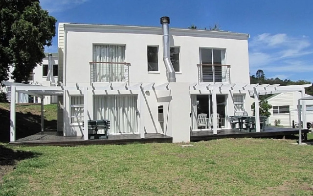 3 Oaklands on the Knoll