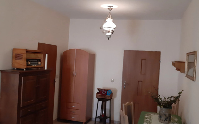 Zajazd Pod Zlotym Gryfem