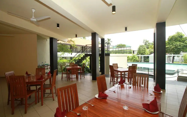 OYO 272 Garden Beach
