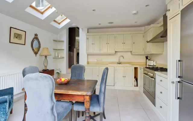 Stunning 3 bed Home With Garden - Wandsworth
