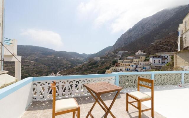 Nicolas Traditional House of Olympos
