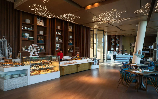 Renaissance Xiamen Hotel