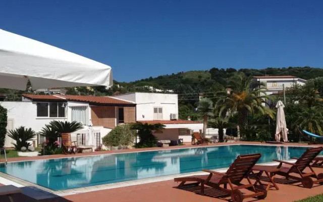 Villa LIncompiuta
