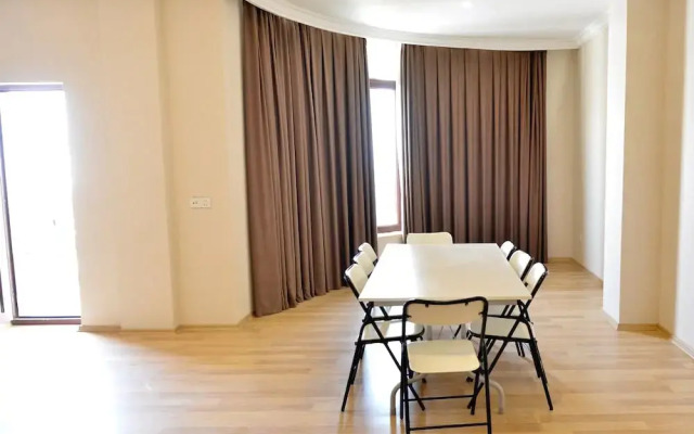 Football Stadium hotel-apartment