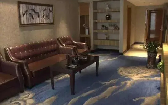 Huasheng International Hotel
