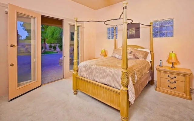 Paradise Retreat