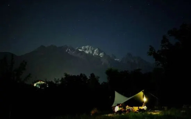 Yulong County met the homestay