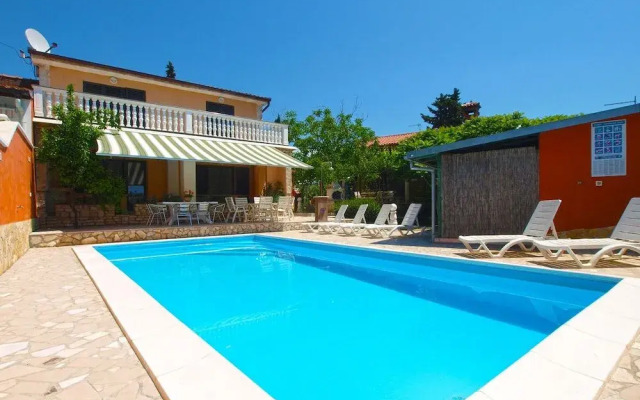 Villa Štinjan House