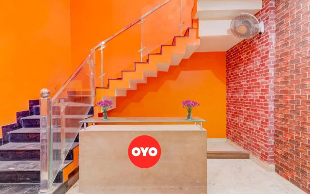 Oyo Flagship 703204 Hotel Quirk
