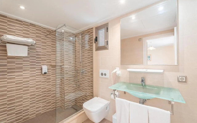 Apartamentos Ferrera Pins