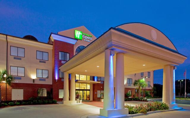 Holiday Inn Express Hotel & Suites Panama City-Tyndall, an IHG Hotel