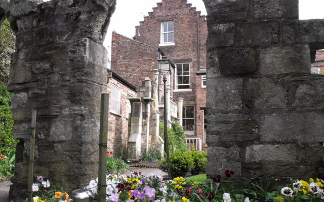 York Priory Guest House