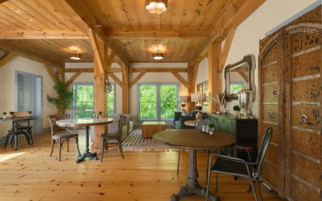 Inn at Silver Maple Farm