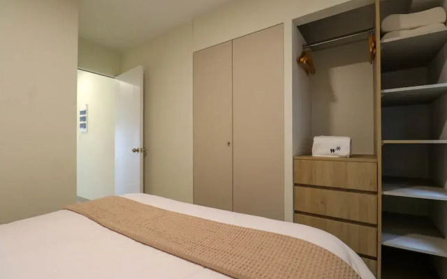 w Extraordinary 2BR With Balcony in Miraflores