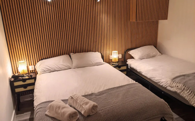 L1 Luxury Apartment