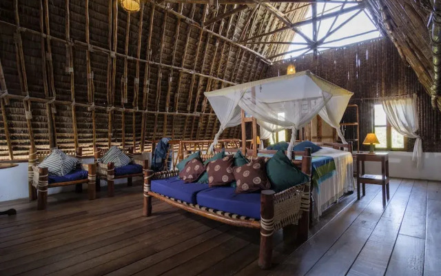 The Tides Lodge