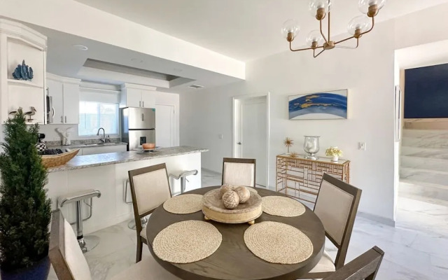 Modern Home in The Exclusivity of Las Conchas