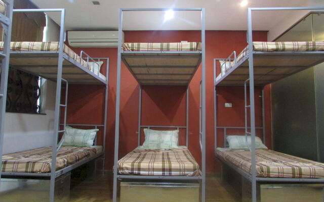 Hanoi Light Hostel