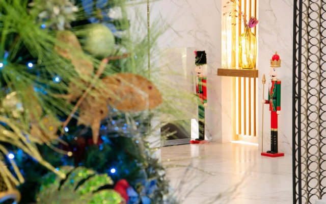 Cleopatra Hotel