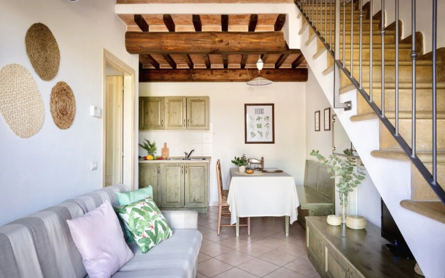 Residence con piscina a Vada A.C WIFI