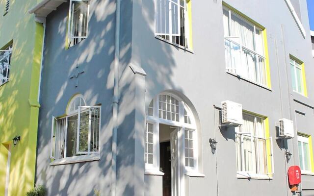 Silver Oaks Boutique Hotel