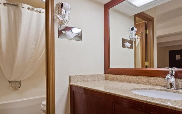 Best Western Montis Inn