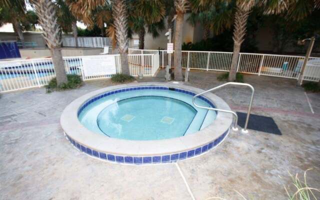 Mainsail Condominiums