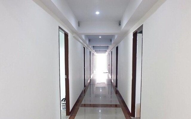 Papasstar Residence