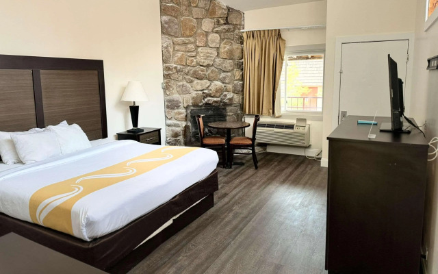 Quality Inn Creekside - Downtown Gatlinburg