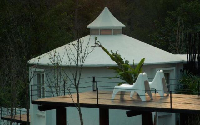 Vorona Resort