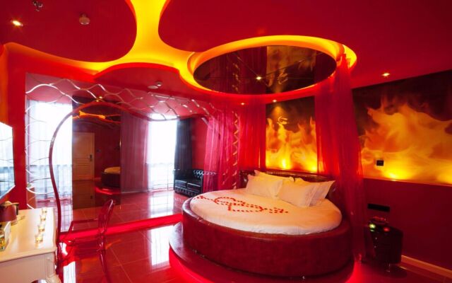 Suzhou Huazhiyu Lover Theme Hotel