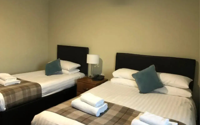 King Robert Hotel