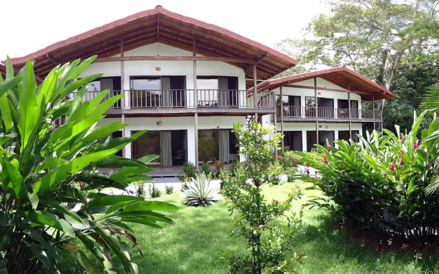 Agua Dulce Beach Resort