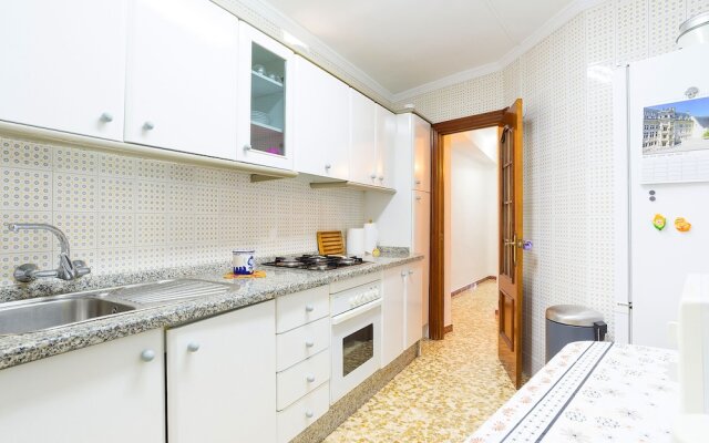 Molinillo Apartment City Center