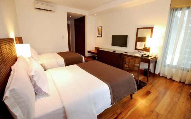 City Garden GRAND Hotel