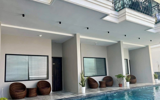 Le Cap Hotel & Apartment