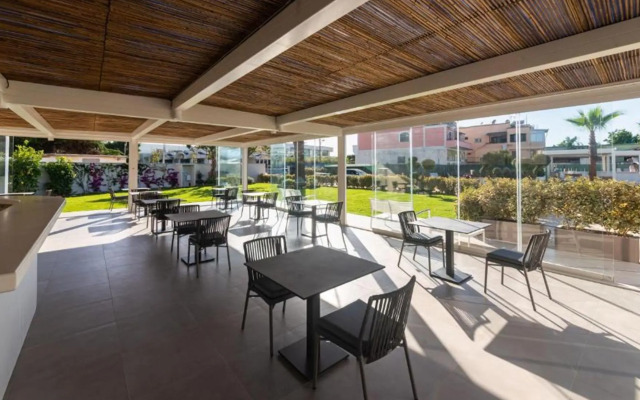 Insula Boutique Hotel