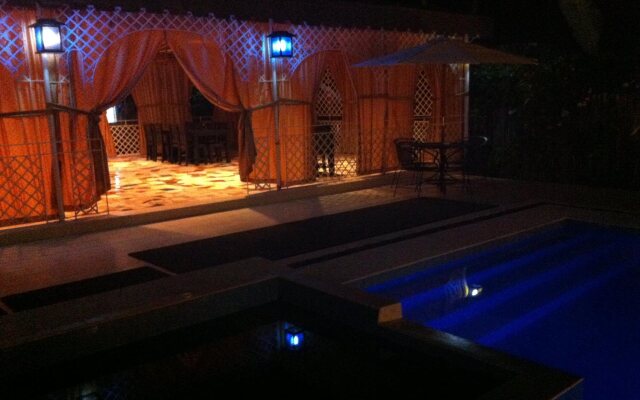 Mediterranean House Restaurant & Hotel