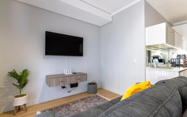 Alimama Spaces: Platinum Oaks Ellipse