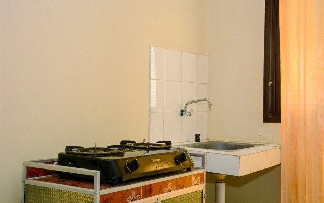 Compact Studio Room Kebagusan City Apartment