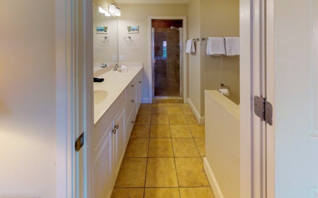 226 Bradenton Beach Club