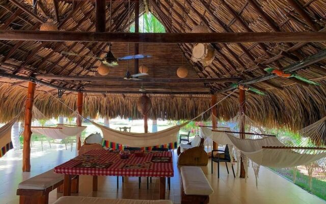 Hakuna Beach House