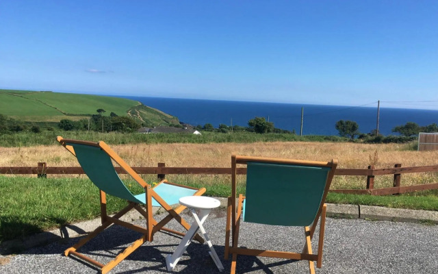 Follies Suites Ballyvoile