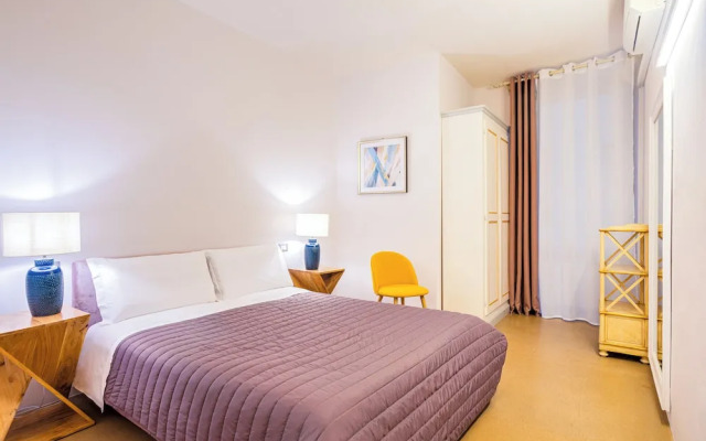 Condotta 16 Apartments