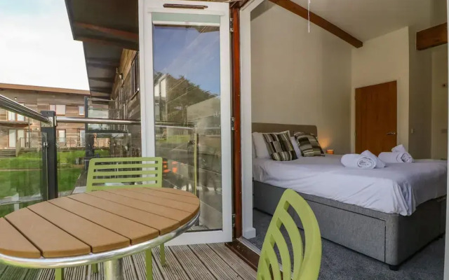 Sea Breeze 17 Gannel