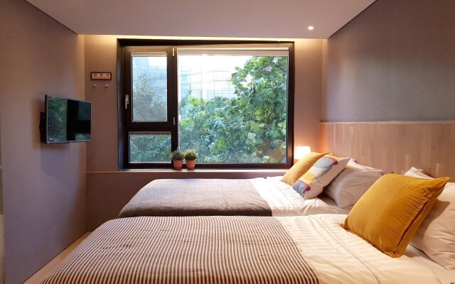 Hostel CLEO Seoul Hongdae