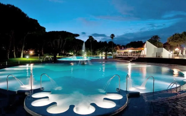 Family Chalet in Baia Domizia